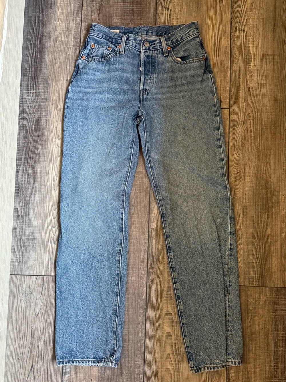 Women’s Levi’s 501 90’s Jean